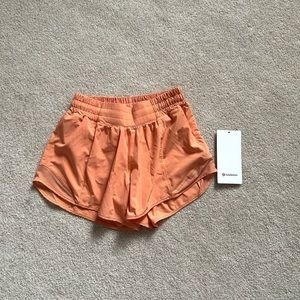 NWT Lululemon orange hotty hots